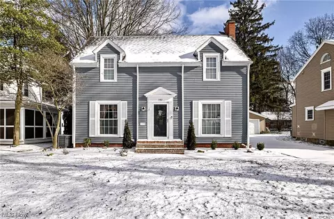 183 Kenilworth Dr, Akron, OH 44313
