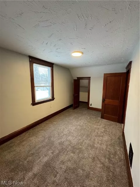 Bedroom - 1703 W 9th, Ashtabula, OH 44004 photo 2 of 4