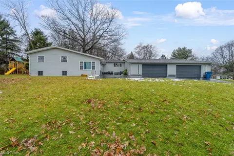 1165 Meadowview Rd, Kent, OH 44240