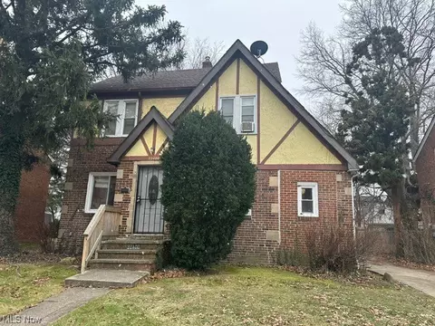 22400 Tracy Ave, Euclid, OH 44123