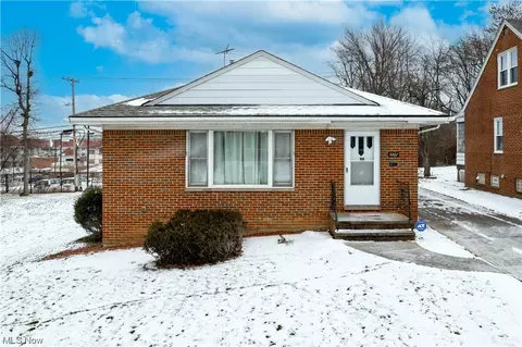 5261 E 119th, Garfield Heights, OH 44125