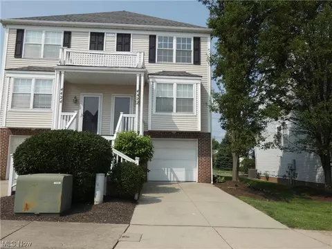 4422 Sexton Rd, Cleveland, OH 44105