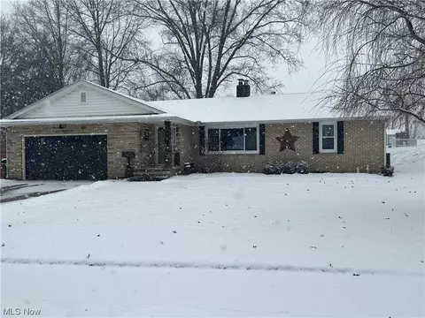 127 S Metzger Ave, Rittman, OH 44270