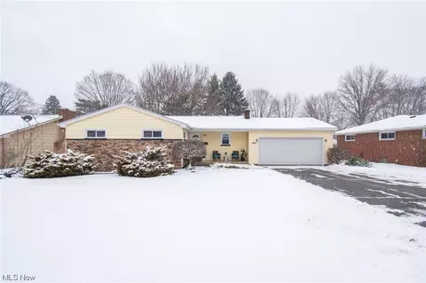 6068 Glenridge Rd, Boardman, OH 44512