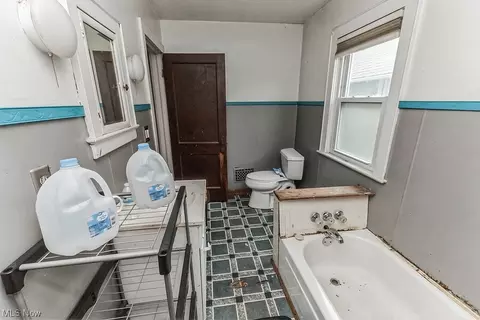 1351 W Prospect, Ashtabula, OH 44004 photo 25