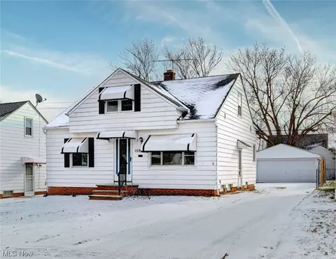 15908 Northwood Ave, Maple Heights, OH 44137