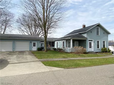 488 Walkup, Millersburg, OH 44654