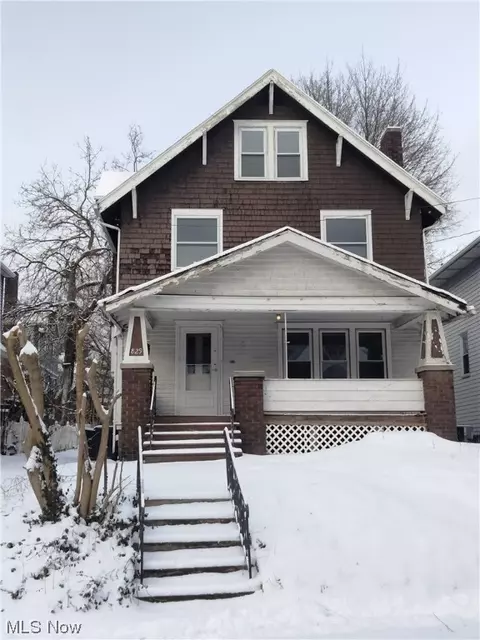 829 Elmore, Akron, OH 44302