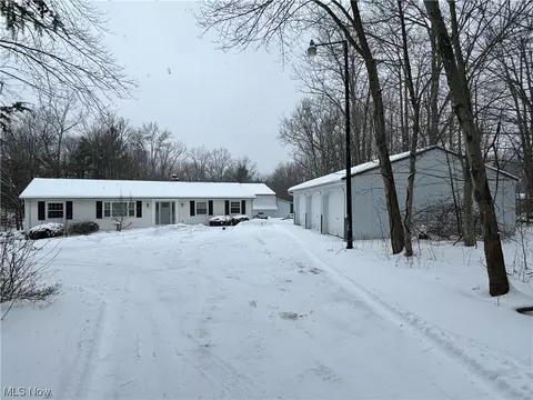 9062 E Mountain View Dr, Chardon, OH 44024 photo 30