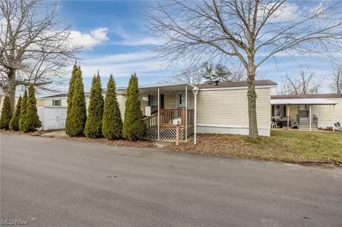11800 Brookpark Rd #B-9, Cleveland, OH 44130