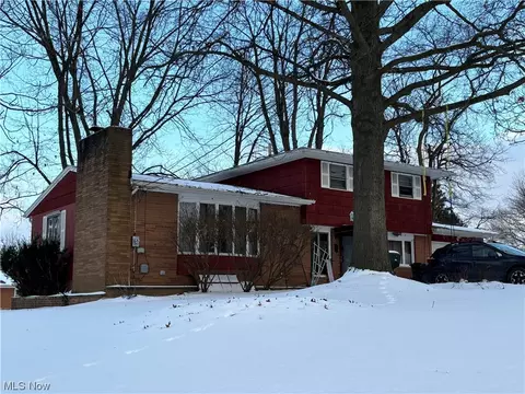 358 Henrietta Ave NE, Canton, OH 44704