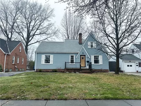 4604 W 228th St, Fairview Park, OH 44126