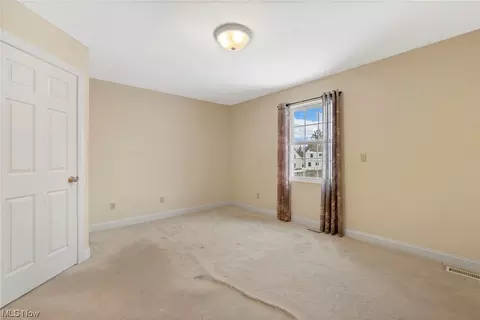 2249 Sunset Dr, Wickliffe, OH 44092 photo 14