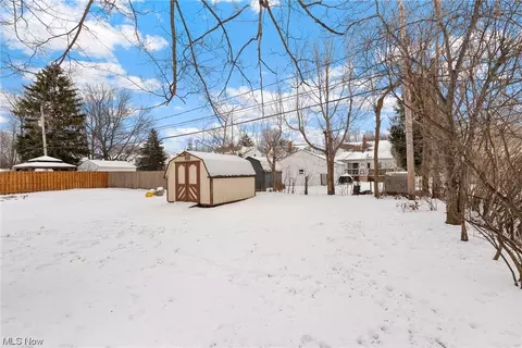2249 Sunset Dr, Wickliffe, OH 44092 photo 26