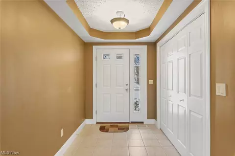 2249 Sunset Dr, Wickliffe, OH 44092 photo 2