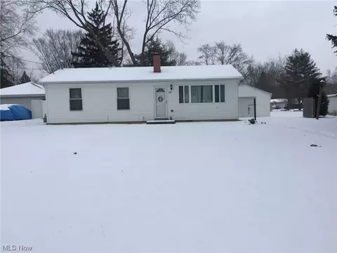 626 Brentwood NE, Warren, OH 44484