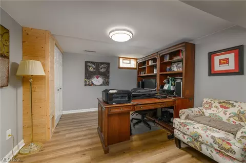 572 Wolf Ave, Wadsworth, OH 44281 photo 18
