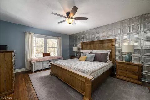572 Wolf Ave, Wadsworth, OH 44281 photo 9
