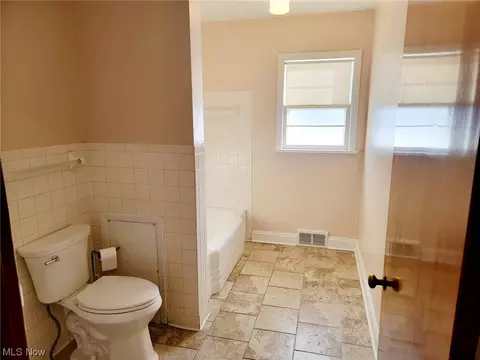 7313 First St, Mentor, OH 44060 photo 9