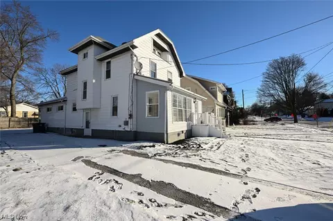 197 E Archwood Ave, Akron, OH 44301