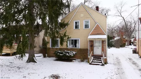 1140 Central Pkwy SE, Warren, OH 44484