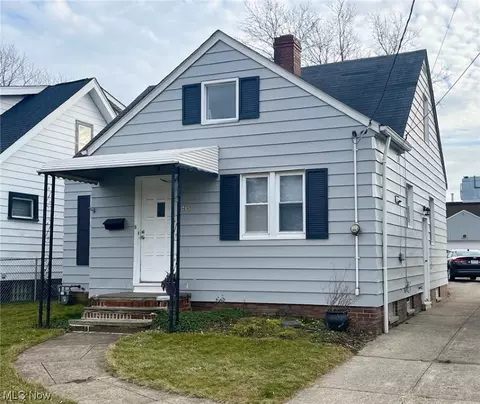 12415 Sprecher Ave, Cleveland, OH 44135