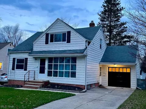 4289 Prasse Rd, South Euclid, OH 44121