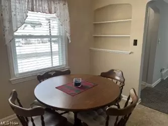 7203 Hampstead Ave, Parma, OH 44129 photo 9