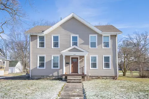 227 N Main, Oberlin, OH 44074
