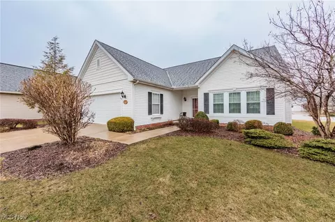 11163 Butternut Ln, North Royalton, OH 44133