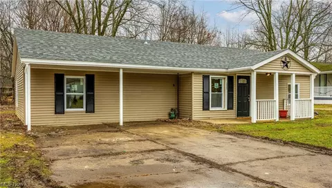 3985 Dale, Lorain, OH 44055