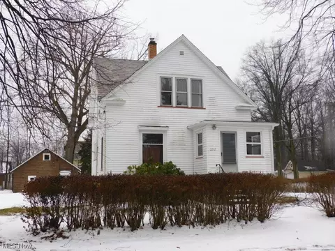 2232 W 10th, Ashtabula, OH 44004