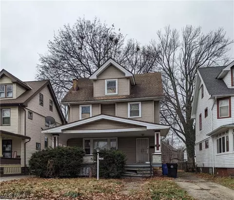 738 Thornhill Dr, Cleveland, OH 44108