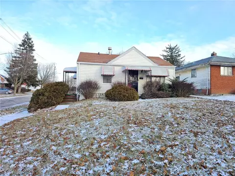 16201 Bryce Ave, Cleveland, OH 44128