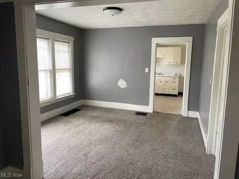 2030 Harbor, Ashtabula, OH 44004 photo 2