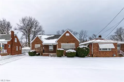 3226 Oakdale Ave, Lorain, OH 44055