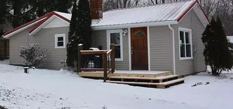 3063 Forget Me Not St, Akron, OH 44319