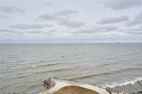 View/Area - 5421 Lake Rd W, Ashtabula, OH 44004 photo 2 of 3