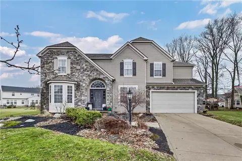 2406 Berkshire Ave, Avon, OH 44011