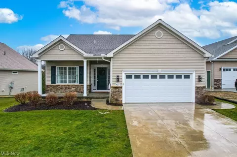 857 Heron Lks, Cuyahoga Falls, OH 44223
