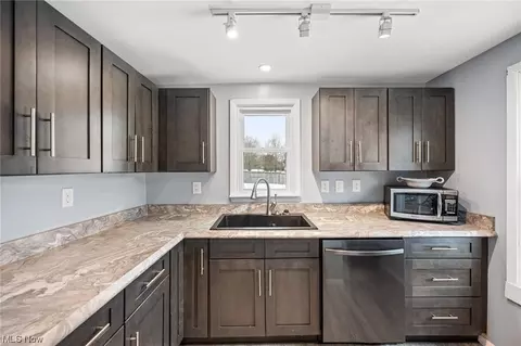 2986 Worrell Rd, Willoughby Hills, OH 44094 photo 11