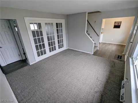 569 Willow Park, Elyria, OH 44035 photo 4
