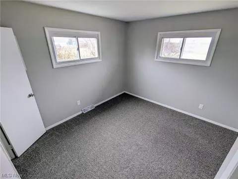 569 Willow Park, Elyria, OH 44035 photo 16