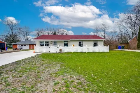 3658 Duffield Rd, Kent, OH 44240