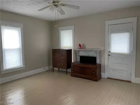 306 E 7th Rear St, Dover, OH 44622 photo 2