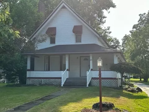 260 S Broad, Canfield, OH 44406