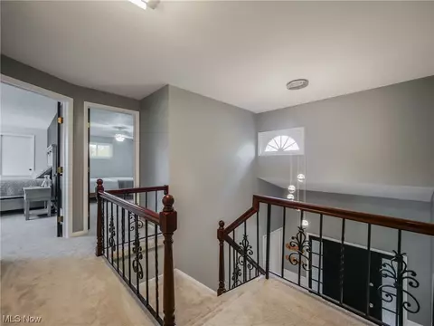 Entry Way - 4018 Steven Dr, Seven Hills, OH 44131 photo 2 of 2