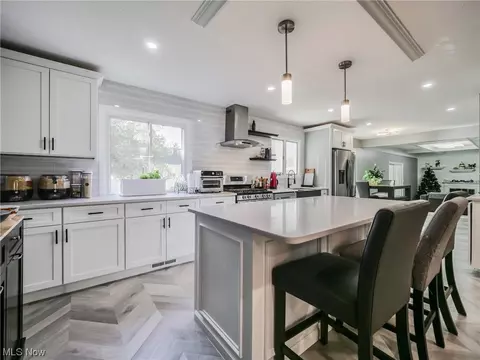 Kitchen - 4018 Steven Dr, Seven Hills, OH 44131 photo 1 of 5