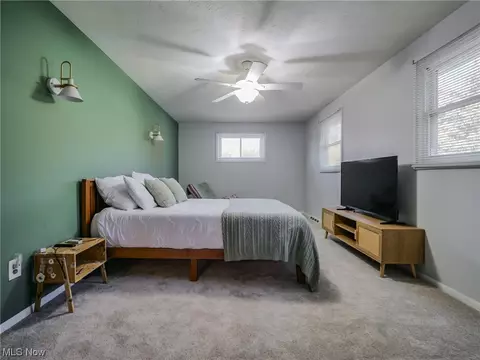 Bedroom - 4018 Steven Dr, Seven Hills, OH 44131 photo 4 of 6