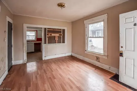 864 Diagonal Rd, Akron, OH 44320 photo 5